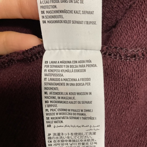 American Eagle Hoodie Men's Small Red Maroon Sweatshirt Long Sleeve Pockets - Picture 11 of 13